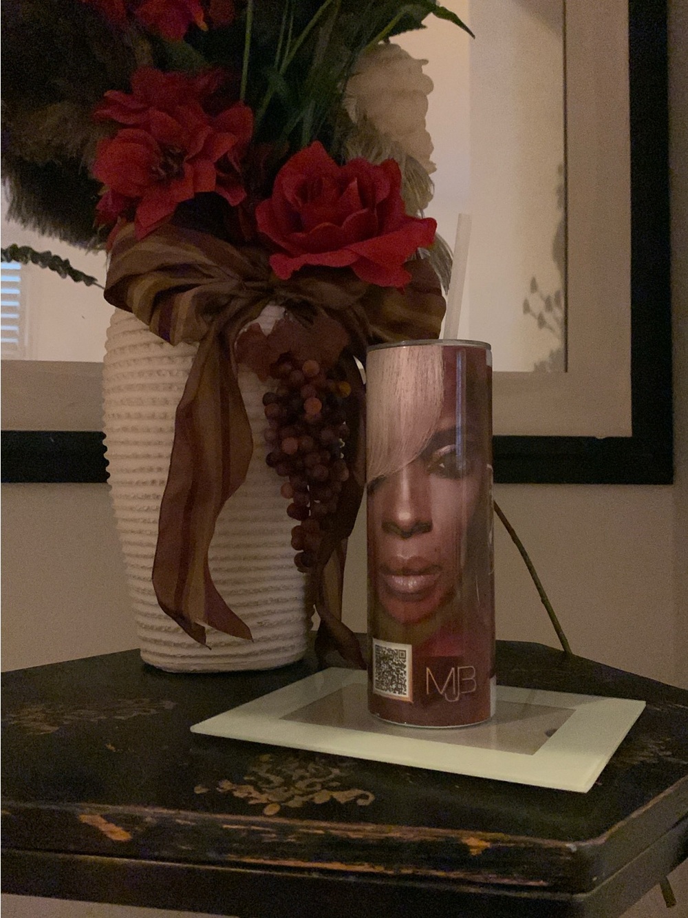 Mary J. Blige 20oz Tumbler design with Interactive QR Code to Music. USED